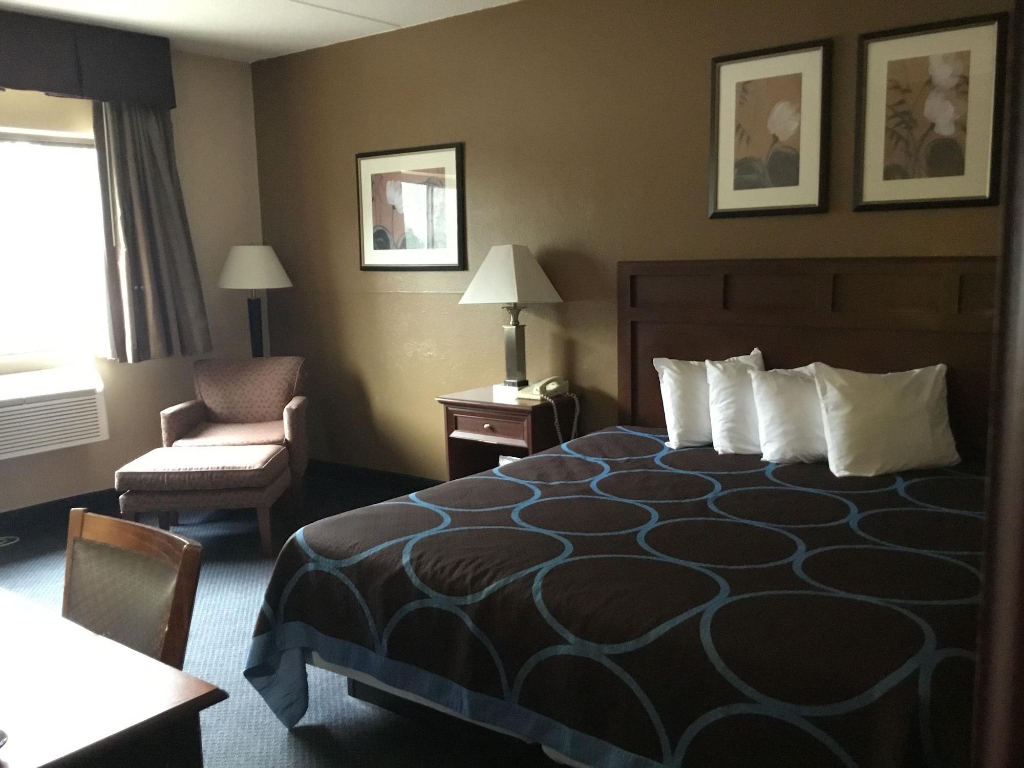 Super 8 By Wyndham Manchester Airport Extérieur photo